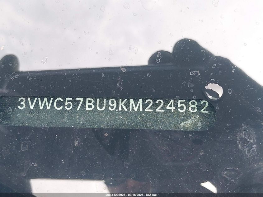 2019 Volkswagen Jetta 1.4T R-Line/1.4T S/1.4T Se VIN: 3VWC57BU9KM224582 Lot: 43205925