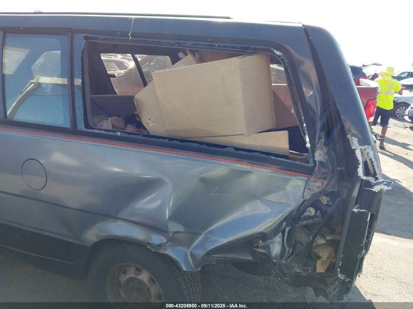 1990 Ford Aerostar VIN: 1FMDA31U9LZA20082 Lot: 43205950