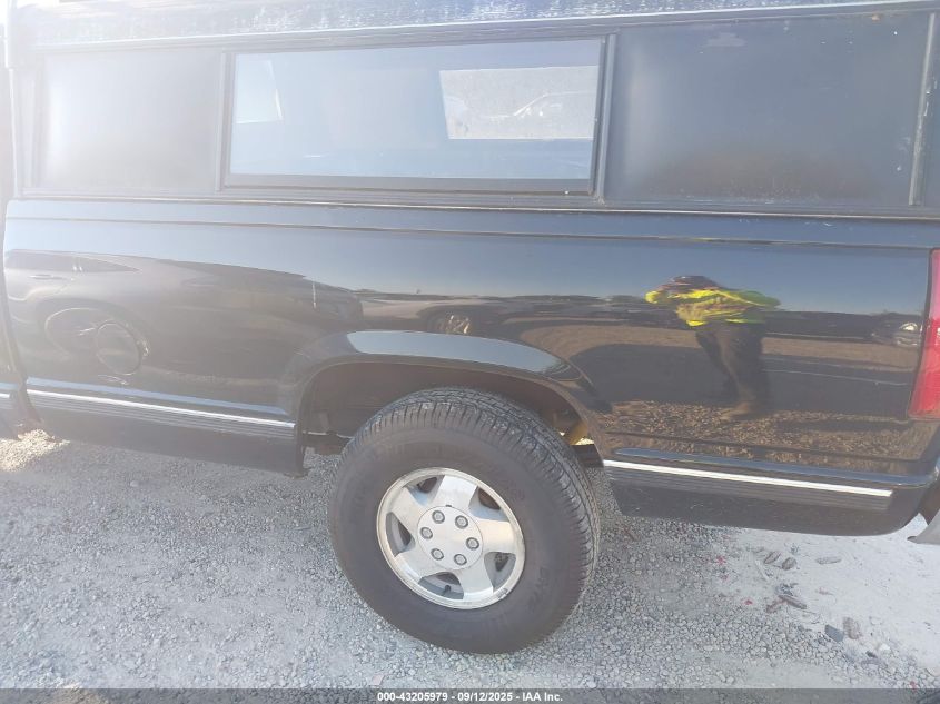 1992 Chevrolet Gmt-400 K1500 VIN: 1GCEK14K9NE131939 Lot: 43205979