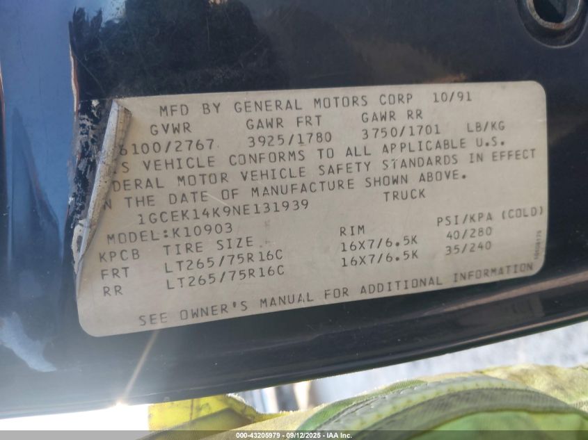 1992 Chevrolet Gmt-400 K1500 VIN: 1GCEK14K9NE131939 Lot: 43205979