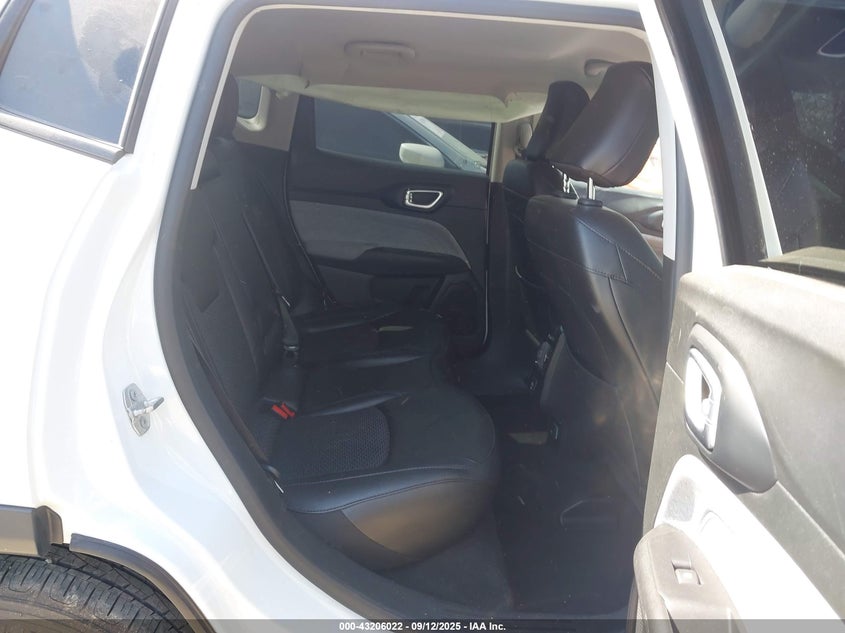 2022 Jeep Compass Latitude Fwd VIN: 3C4NJCBB7NT229675 Lot: 43206022