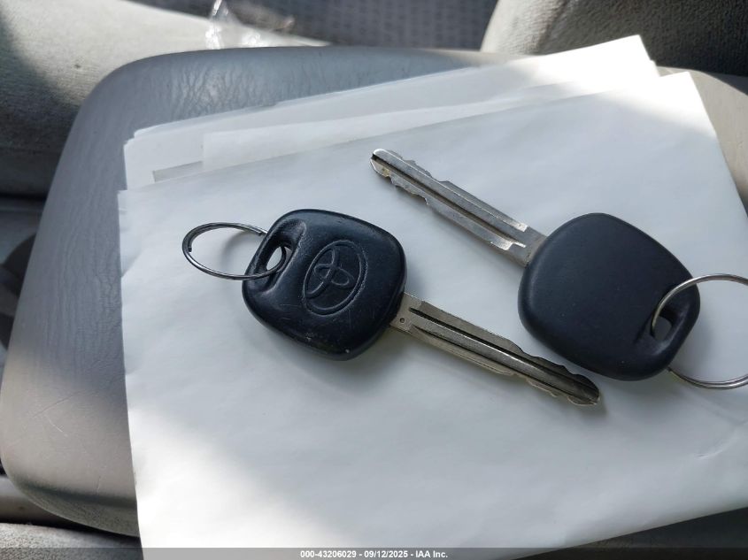 2008 Toyota Corolla Ce VIN: 1NXBR32E88Z982126 Lot: 43206029