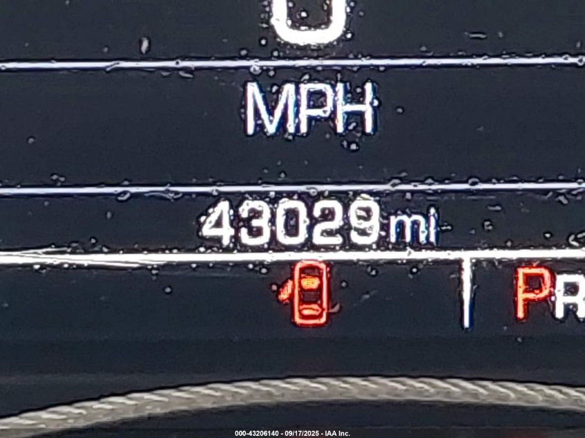 2016 Chevrolet Silverado 1500 2Lt VIN: 3GCUKREC7GG329321 Lot: 43206140