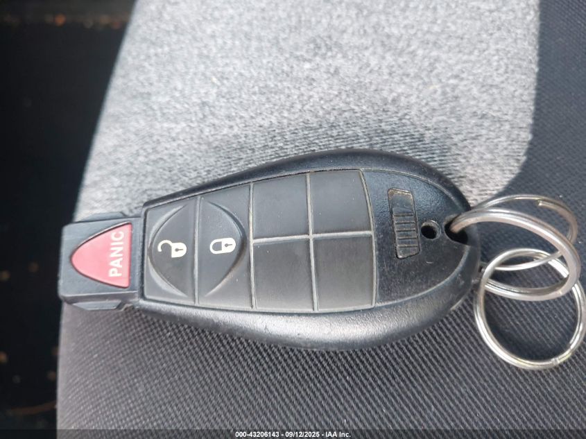 2014 Jeep Cherokee Latitude VIN: 1C4PJLCB2EW116363 Lot: 43206143