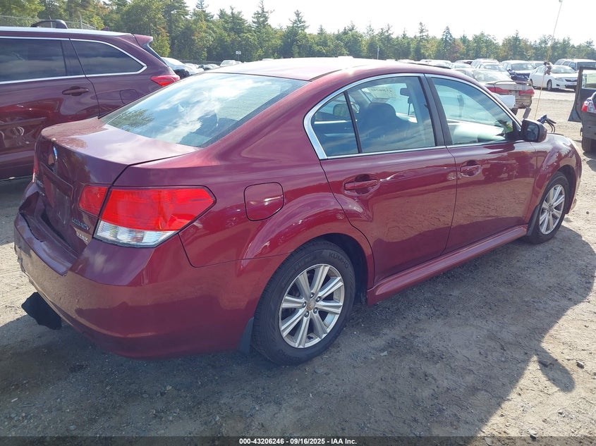 Vin: 4s3bmbg64c3038319, lot: 43700703, subaru legacy 2.5i premium 20124