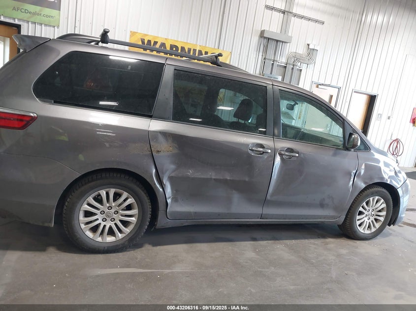 2015 Toyota Sienna Xle 8 Passenger VIN: 5TDYK3DC7FS689169 Lot: 43206316