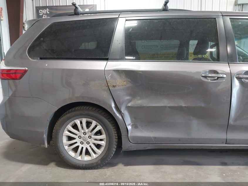 2015 Toyota Sienna Xle 8 Passenger VIN: 5TDYK3DC7FS689169 Lot: 43206316