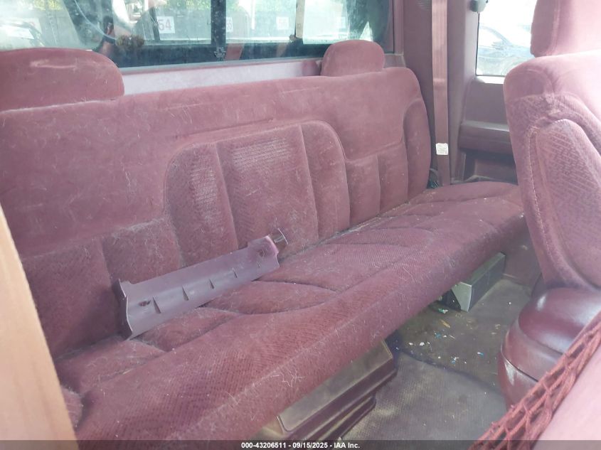 1996 Chevrolet Gmt-400 K2500 VIN: 1GCGK29R2TE174052 Lot: 43206511