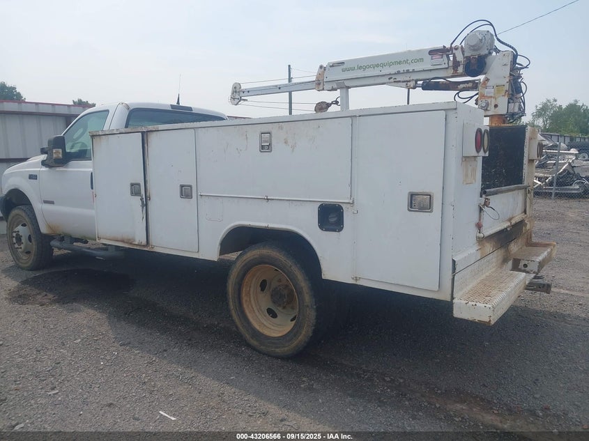 1FDXF47P84EC08753 2004 FORD F450 photo no. 3