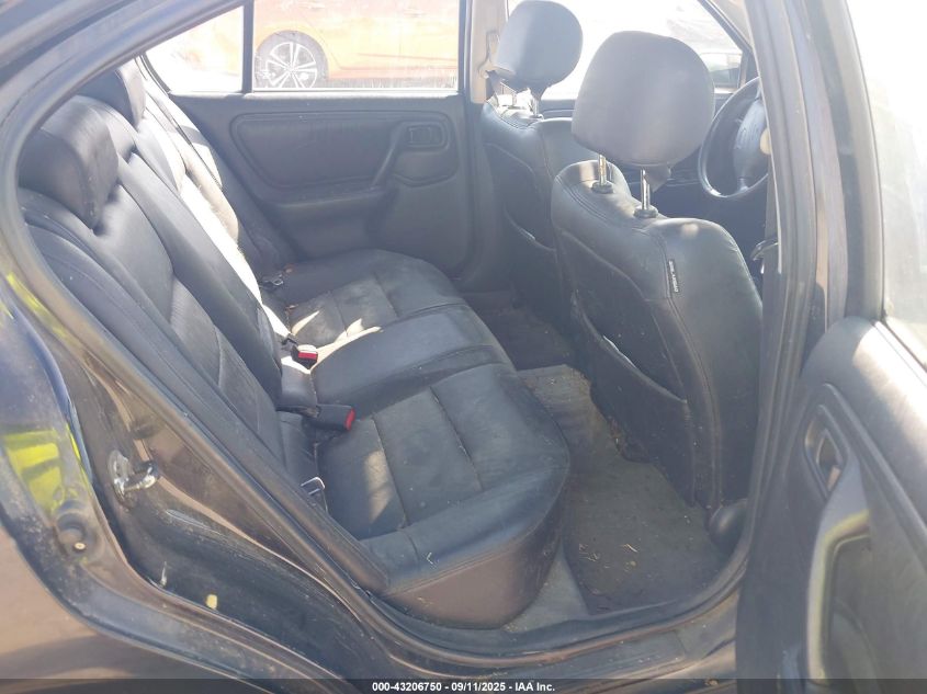 1999 Infiniti G20 Standard/Touring VIN: JNKCP11A3XT015962 Lot: 43206750