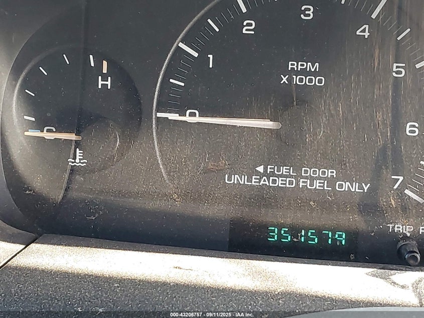 1999 Dodge Caravan Se VIN: 2B4GP45R6XR151592 Lot: 43206757