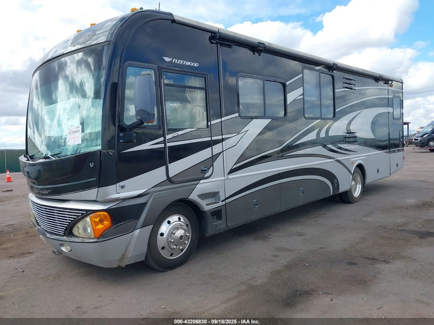 1F6NF53Y480A04215 2008 FORD  photo no. 2