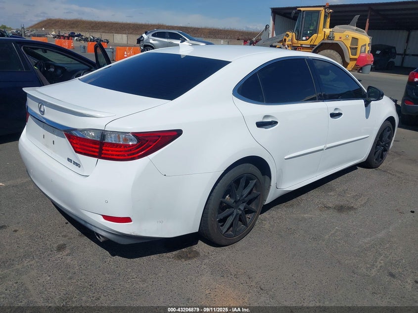 Vin: jthbk1ggxf2188906, lot: 43701336, lexus es 350 crafted line 20154