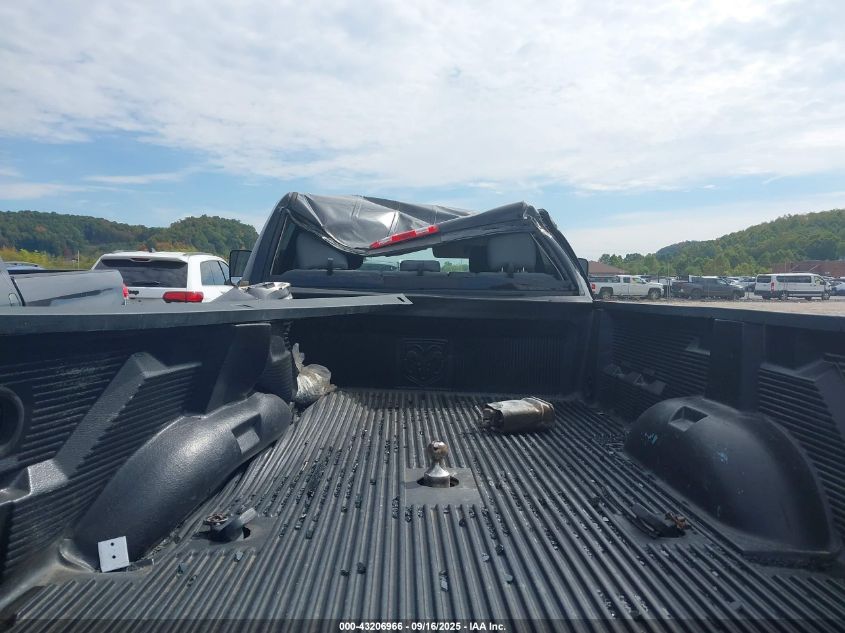 2017 Ram 3500 Big Horn 4X4 8' Box VIN: 3C63RRHL5HG736632 Lot: 43206966