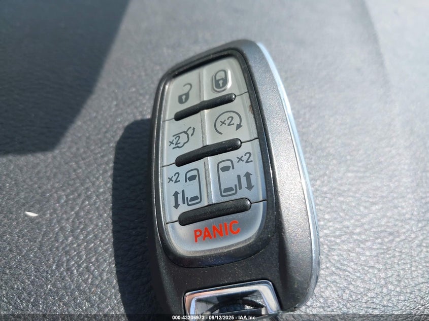 2022 CHRYSLER PACIFICA LIMITED - 2C4RC1GG0NR143311