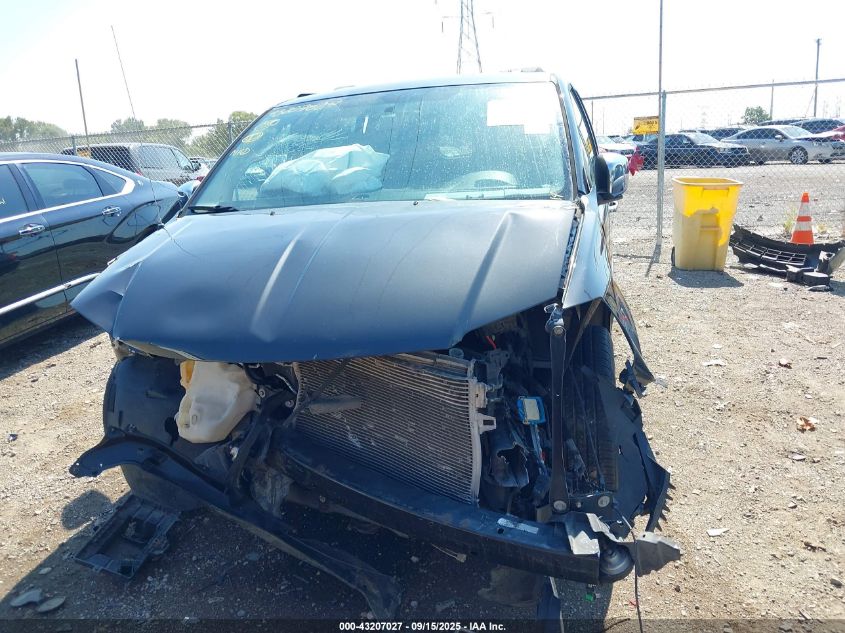 2012 Chrysler Town & Country Touring-L VIN: 2C4RC1CG9CR106857 Lot: 43207027