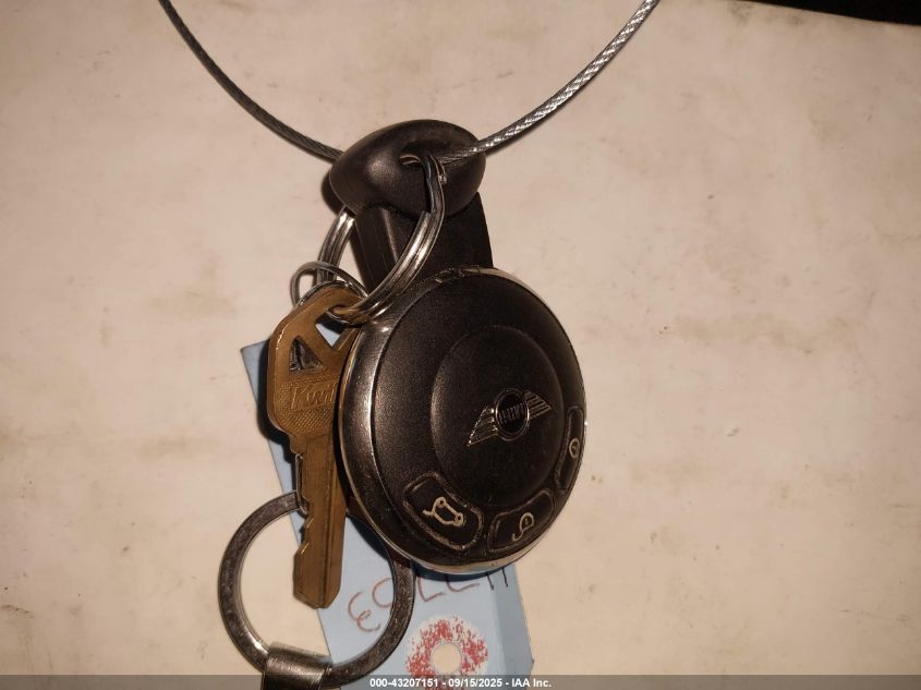 2010 Mini Cooper S VIN: WMWMF7C5XATZ72332 Lot: 43207151