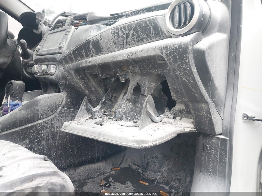 2024 NISSAN VERSA 1.6 S - 3N1CN8DV8RL893525