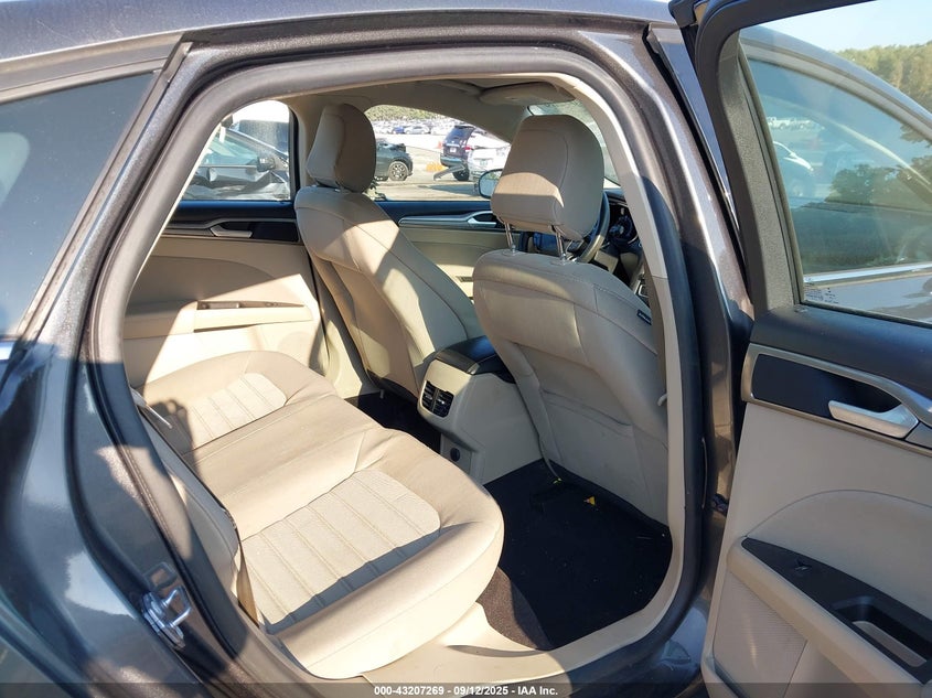 2020 Ford Fusion Hybrid Se VIN: 3FA6P0LU2LR213076 Lot: 43207269