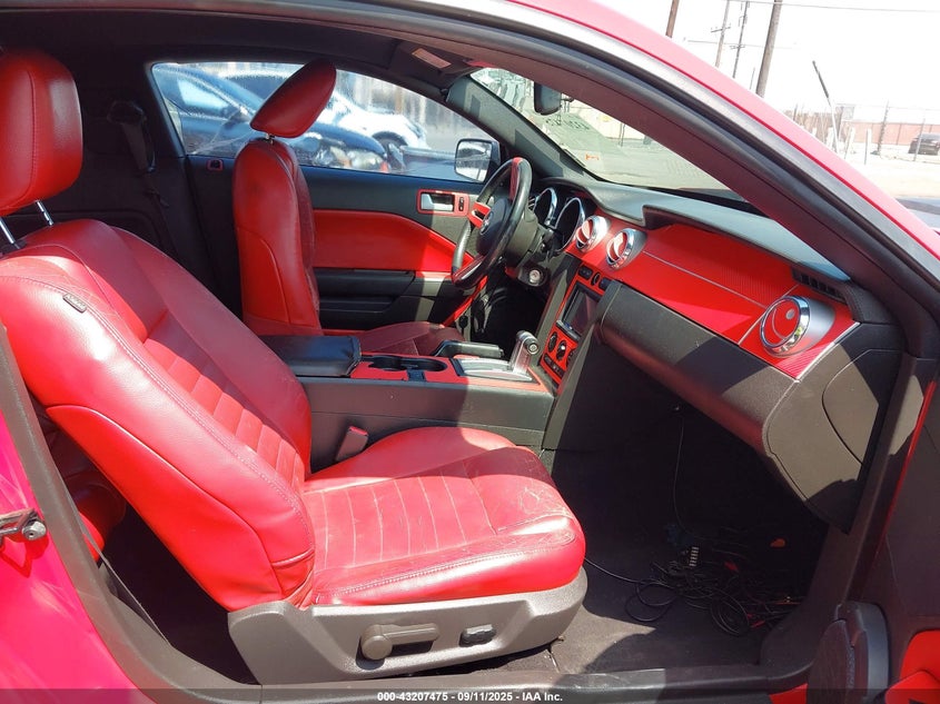1ZVHT82H685148435 2008 FORD MUSTANG photo no. 5