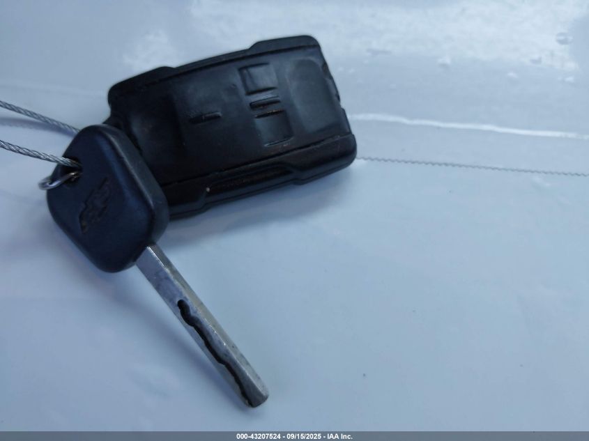 2016 Chevrolet Silverado 1500 2Lt VIN: 3GCUKREC4GG275783 Lot: 43207524