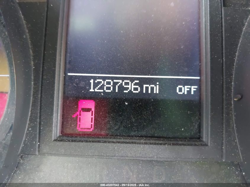 2011 Chrysler Town & Country Touring VIN: 2A4RR5DG8BR682128 Lot: 43207542