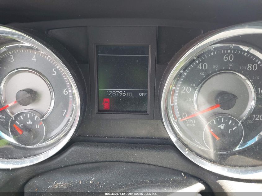 2011 Chrysler Town & Country Touring VIN: 2A4RR5DG8BR682128 Lot: 43207542