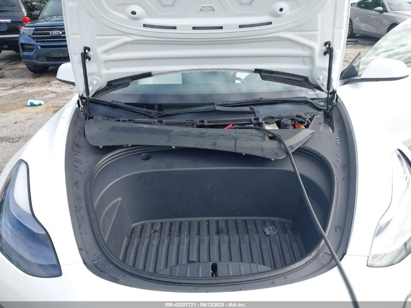 2022 Tesla Model 3 Long Range Dual Motor All-Wheel Drive VIN: 5YJ3E1EB0NF351174 Lot: 43207721