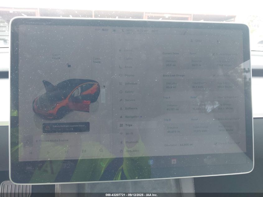 2022 Tesla Model 3 Long Range Dual Motor All-Wheel Drive VIN: 5YJ3E1EB0NF351174 Lot: 43207721