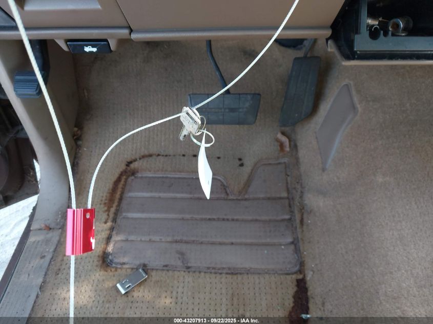 1994 Chevrolet Gmt-400 C1500 VIN: 2GCEC19K5R1192444 Lot: 43207913