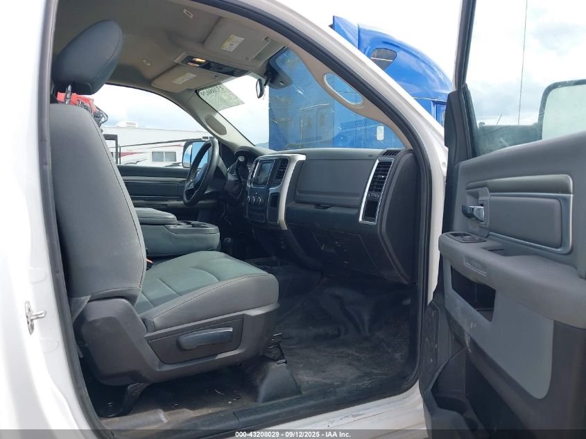 2018 Ram 5500 Chassis Tradesman/Slt VIN: 3C7WRNDL2JG284944 Lot: 43208029