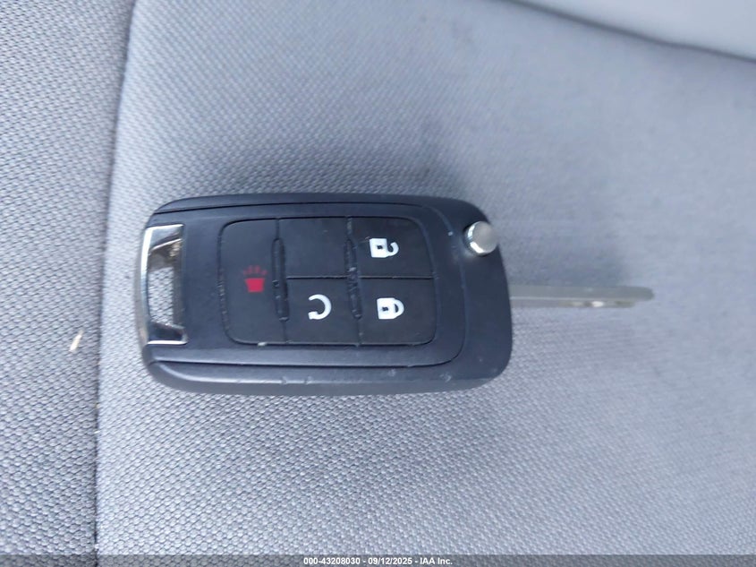 2015 CHEVROLET TRAX LT - 3GNCJRSB5FL207984