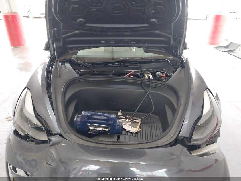 2023 Tesla Model 3 Rear-Wheel Drive VIN: 5YJ3E1EAXPF670060 Lot: 43208060