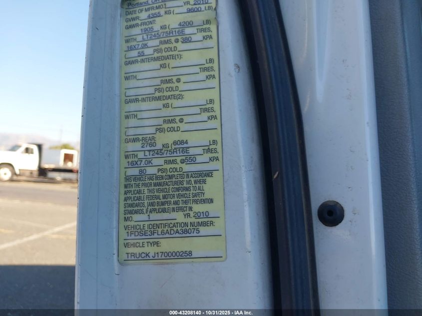 2010 Ford E-350 Cutaway VIN: 1FDSE3FL6ADA38075 Lot: 43208140