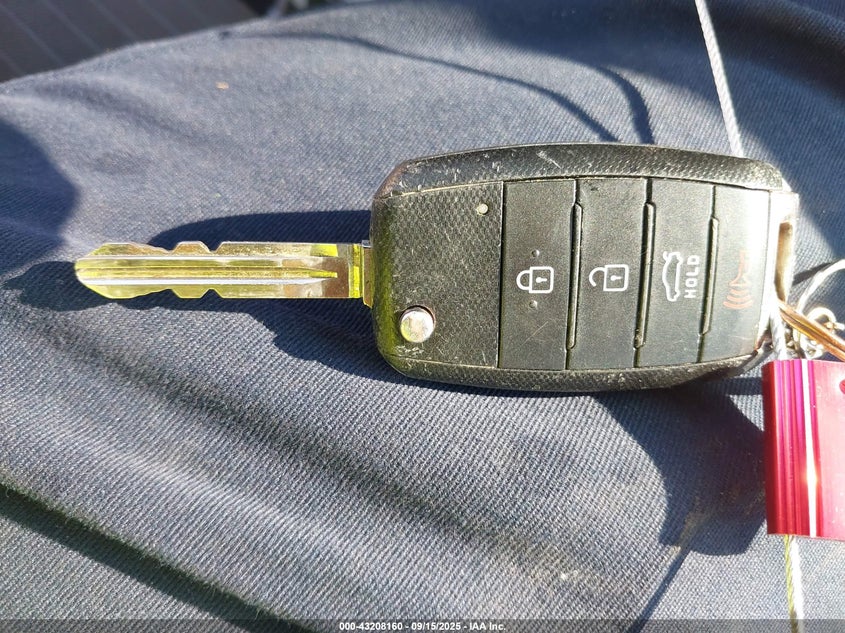 2017 Kia Forte Lx VIN: 3KPFL4A71HE062840 Lot: 43208160