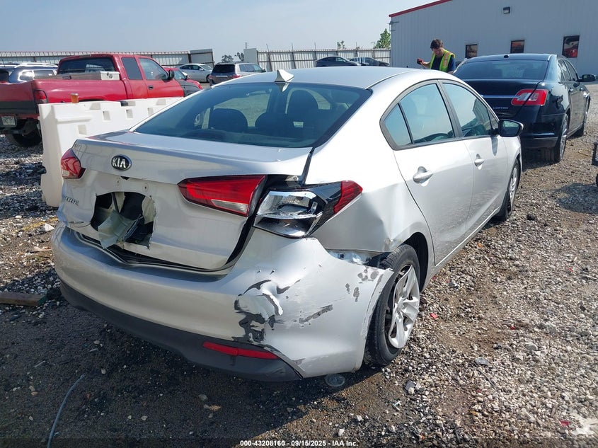 2017 Kia Forte Lx VIN: 3KPFL4A71HE062840 Lot: 43208160