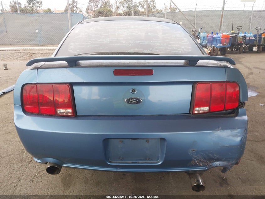 2008 Ford Mustang Gt Deluxe/Gt Premium VIN: 1ZVHT82H785132857 Lot: 43208213