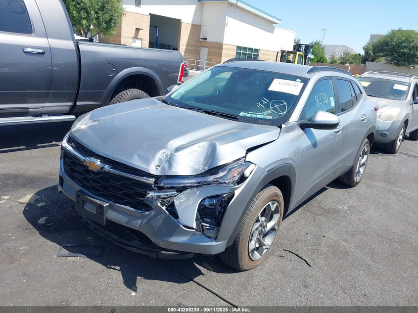 2025 Chevrolet Trax Fwd Lt silver other gasoline KL77LHEP7SC037538 photo #3
