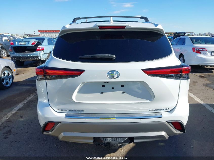 2022 Toyota Highlander Platinum VIN: 5TDFZRAH5NS111835 Lot: 43208261
