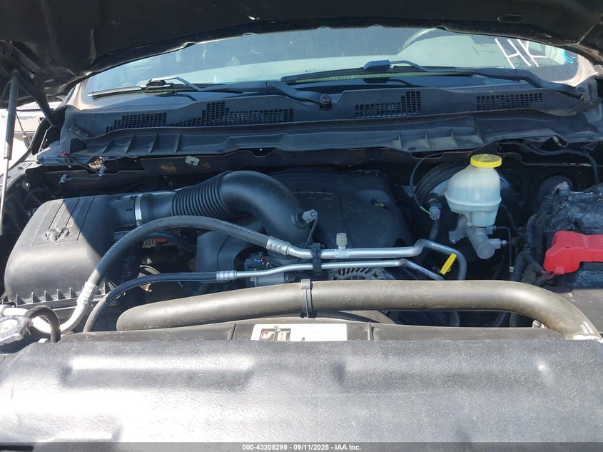 2017 RAM 1500 EXPRESS  4X4 6'4 BOX - 1C6RR7FT5HS853718