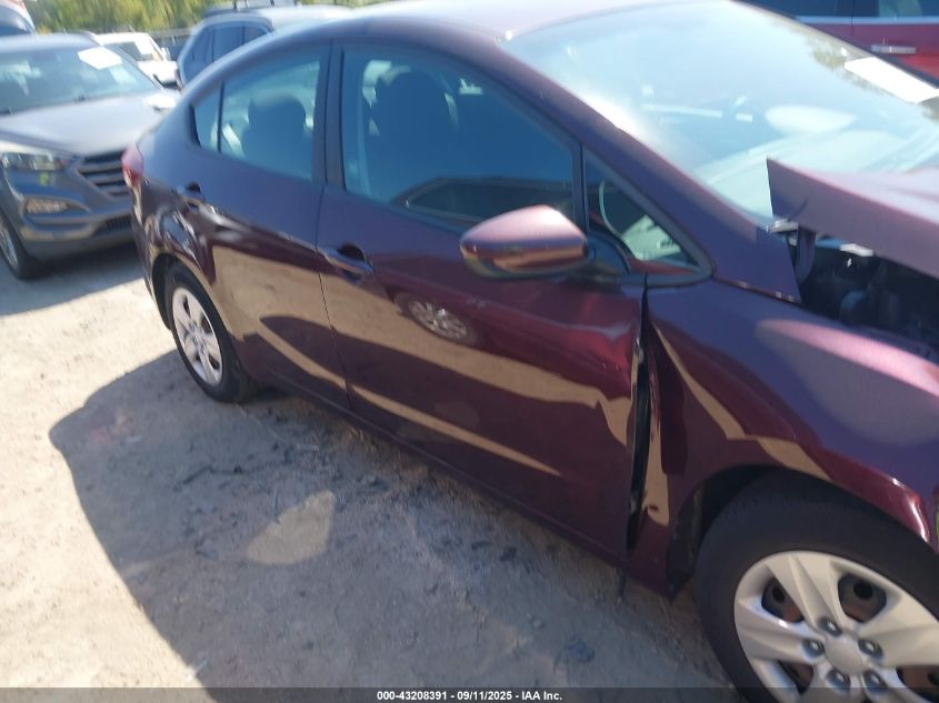 2017 Kia Forte Lx VIN: 3KPFK4A74HE067100 Lot: 43208391