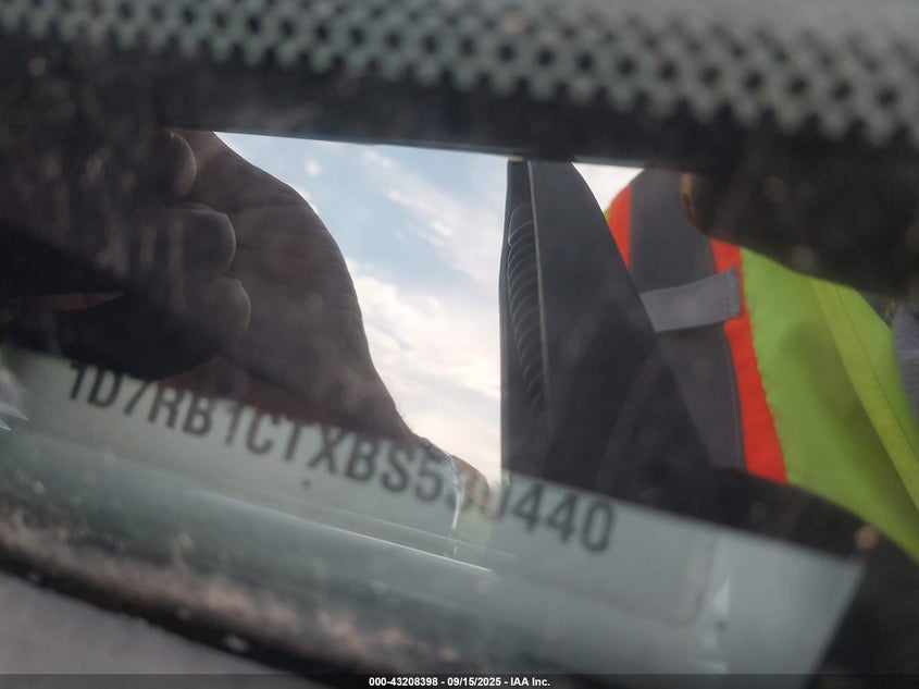 2011 Ram Ram 1500 Laramie VIN: 1D7RB1CTXBS530440 Lot: 43208398