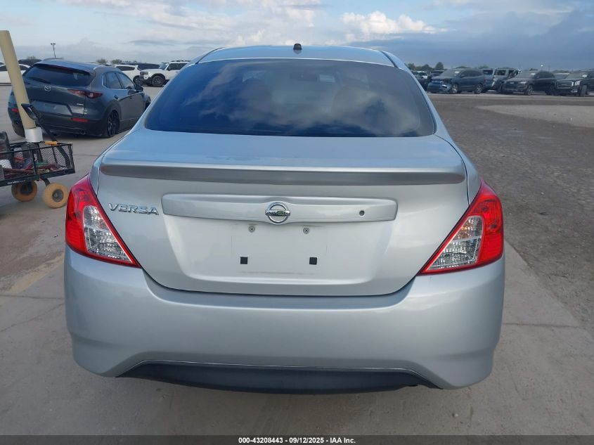 2015 Nissan Versa 1.6 S VIN: 3N1CN7AP7FL819783 Lot: 43208443