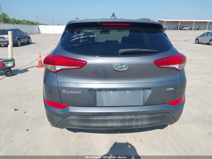 2018 HYUNDAI TUCSON SEL KM8J3CA44JU732815
