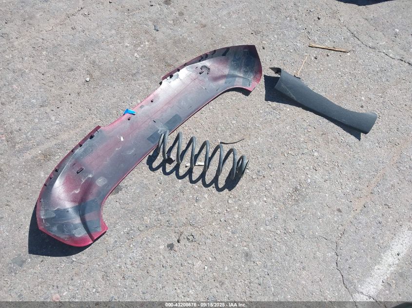 2014 Jeep Cherokee Latitude VIN: 1C4PJLCS8EW106307 Lot: 43208676