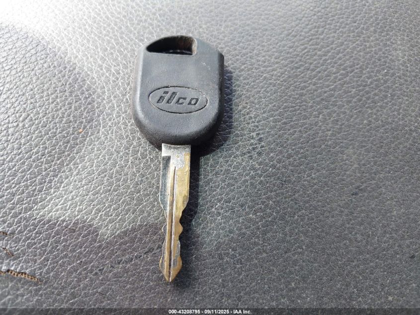 2009 Ford Expedition Xlt VIN: 1FMFU15549LA05749 Lot: 43208795