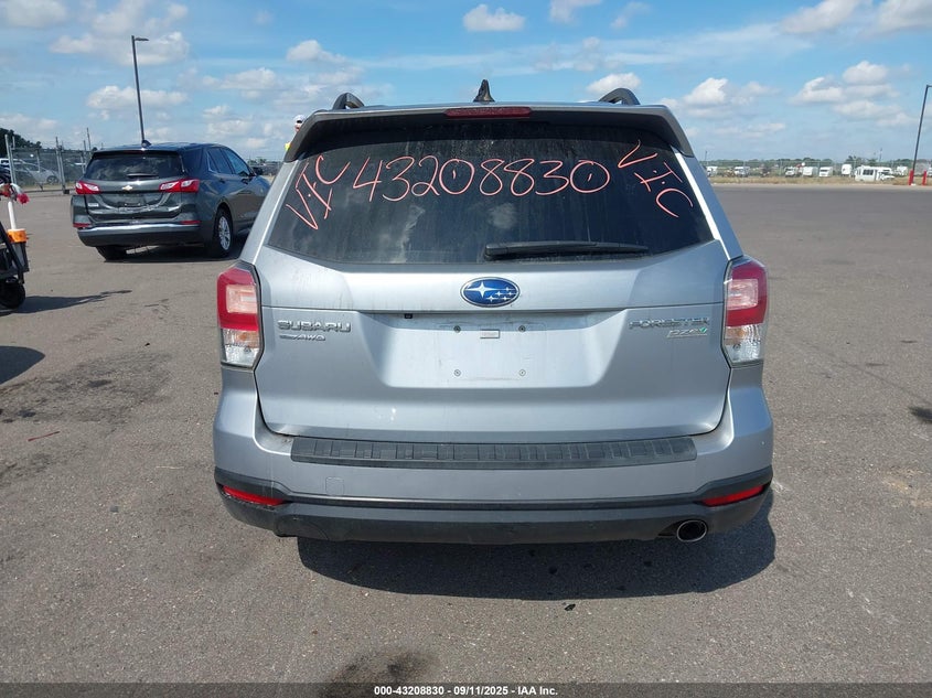 2017 SUBARU FORESTER 2.5I LIMITED - JF2SJAJC8HH494644