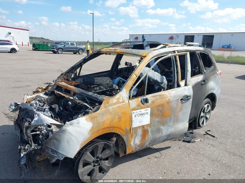 2017 SUBARU FORESTER 2.5I LIMITED - JF2SJAJC8HH494644