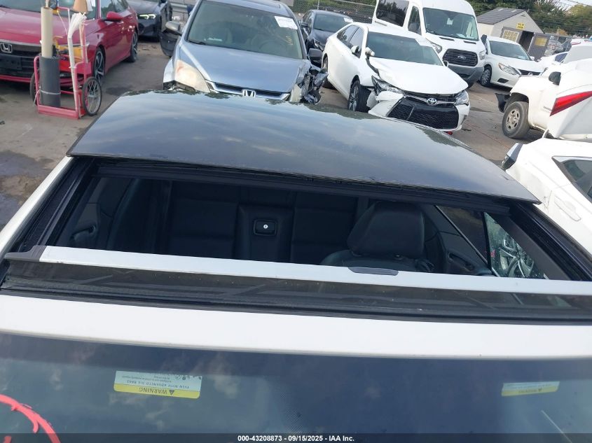 2013 Volkswagen Eos Komfort VIN: WVWBW8AH0DV009364 Lot: 43208873