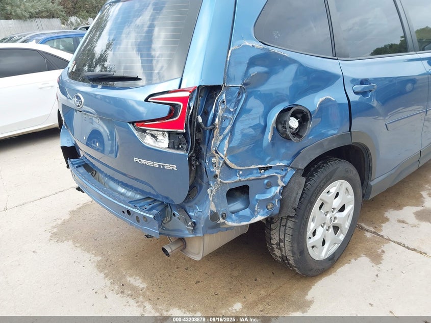 2021 SUBARU FORESTER JF2SKADC4MH460963